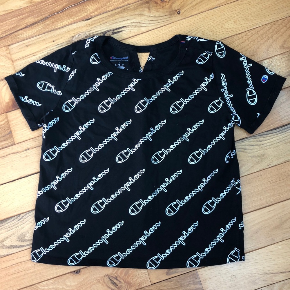 Champion t-shirt